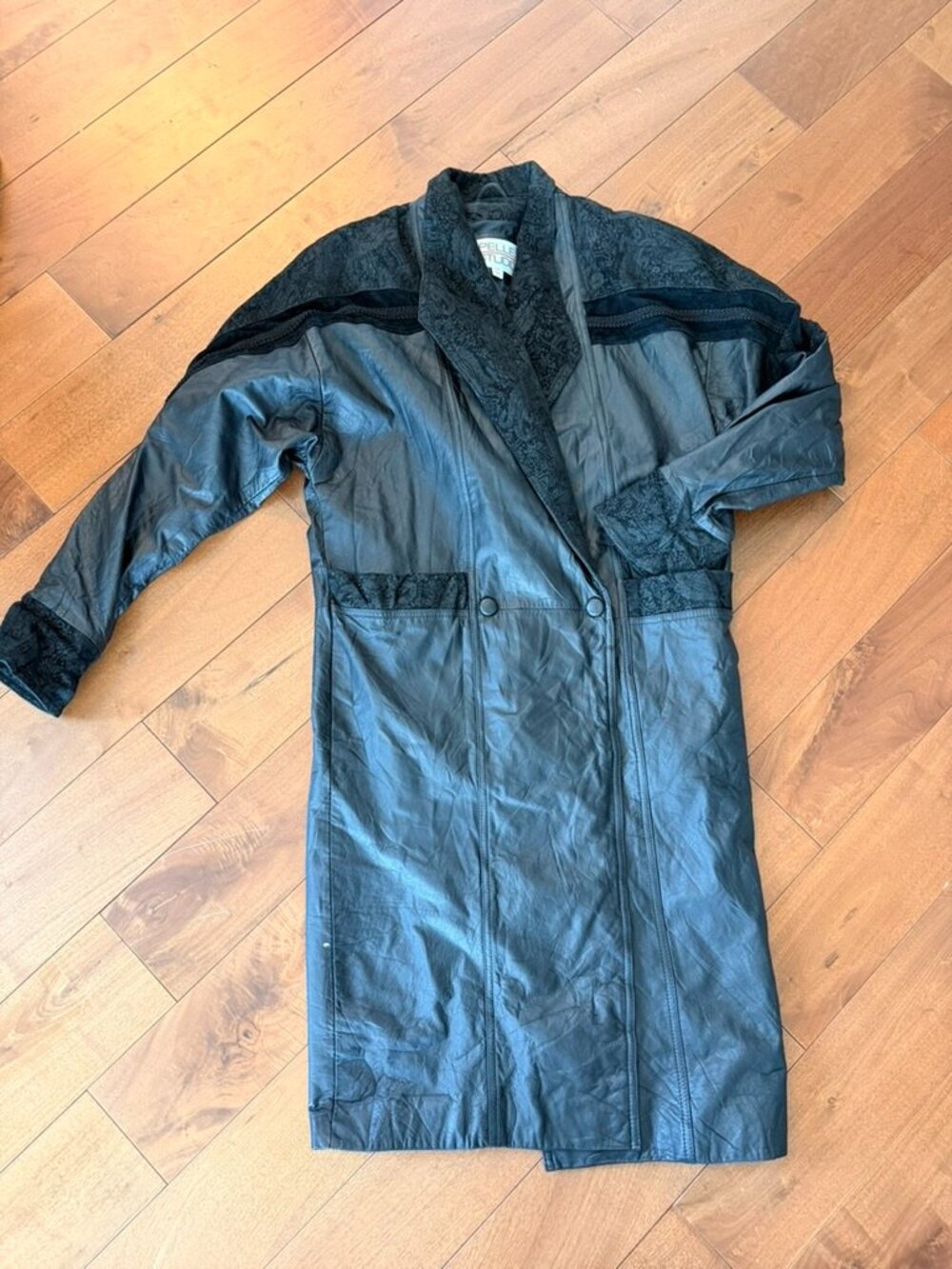 Vintage Pelle Studio Black Leather Long Coat Paisley Trim Women’s Petite Small